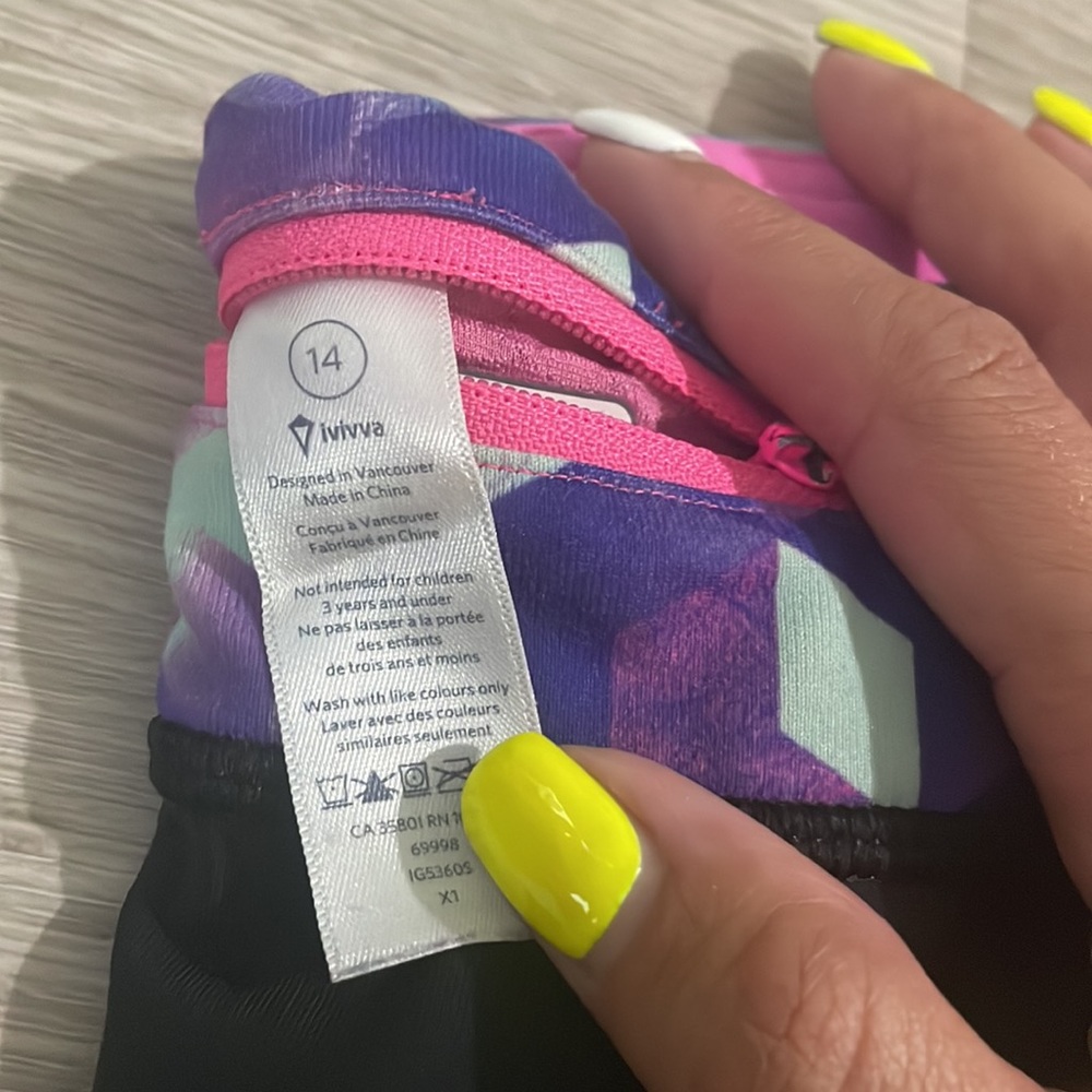 Ivivva leggings - Picture 2 of 2